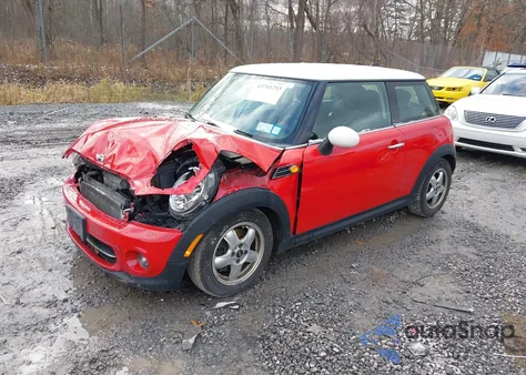 2011 Mini Cooper из США, поврежденный, VIN WMWSU3C51BT091901